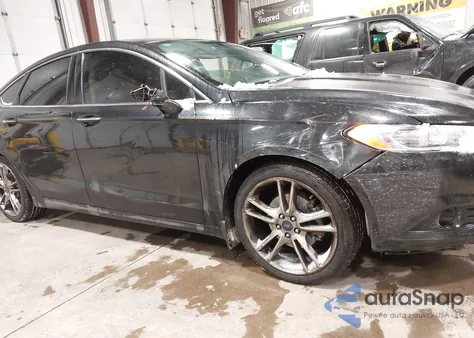 2015 Ford Fusion Titanium из США, поврежденный, VIN 3FA6P0K96FR137041
